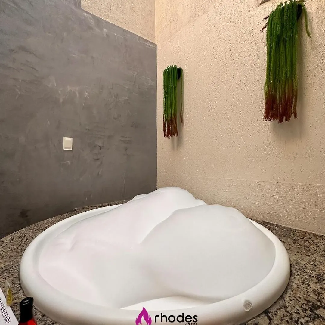 Rhodes Hotel 헤시피 러브호텔