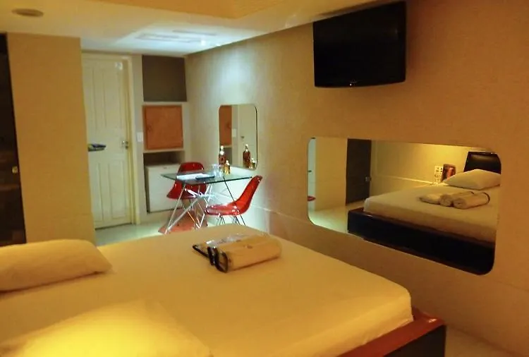 ** Timebasishotel Rhodes Hotel Recife Brasilien